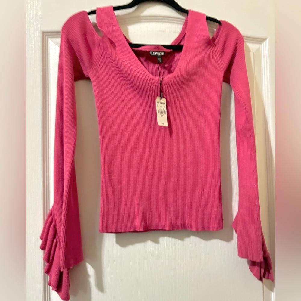 Express Rib-Knit Cut-Out Shoulder Sweater Women’s Small NWT Trendy Chic Top